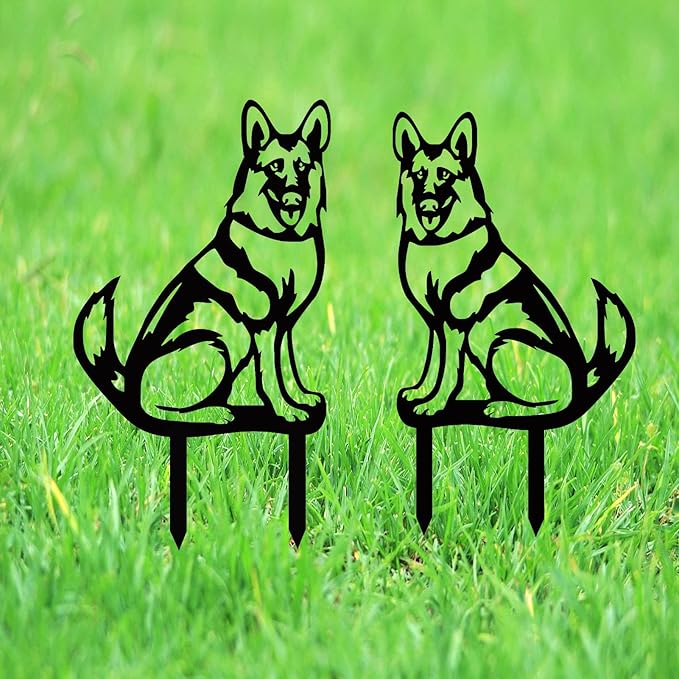 Metal Dog Garden Statue, Outdoor Yard Art Dog Silhouette Decoration Black Garden Stakes for Yard Garden Lawn (B)