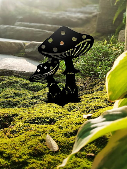 Resama Black Metal Mushroom Garden Stakes Set of 3, Black Yard Decor Art Decorative Garden Stakes, Outdoor Lawn Ornaments for Patio Flower Bed Porch Pathway Yard Decorations