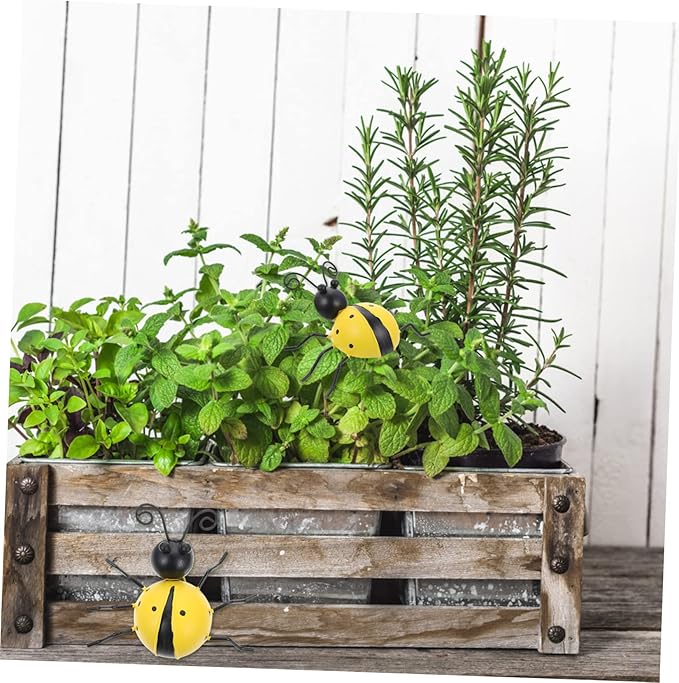 ORFOFE 3pc Iron Ladybug Ornaments Adorable Garden Statues for Outdoor Bright Decoration for Home Patio and Landscape Fun Friendly Design