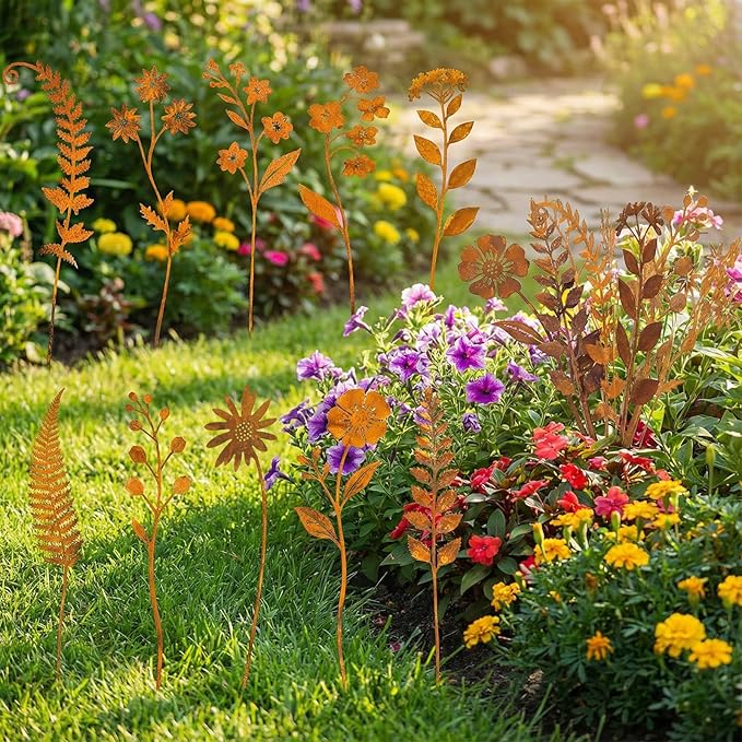 10 Pcs Rusty Metal Flower Garden Stakes,Rustic Metal Fern Leaf Plants,Iron Art Plant Shaped Decoration for Outdoor Lawn Walkway Patio