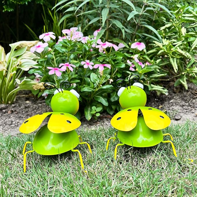Cruis Cuka Metal Yard Art Garden Decor for Outside Cute Green Ladybugs Lawn Patio Ornaments Backyard Decorations Garden Gifts for Mom - Set of 2