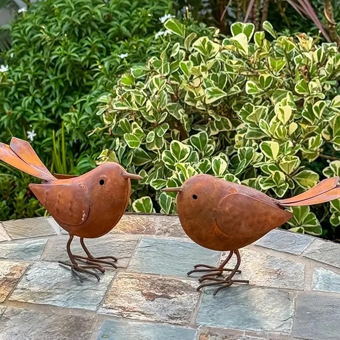 2Pcs Iron Bird Figurine Desktop Ornament Decoration Decorative Statue Garden Ornament Decoration Outdoor Rusted Metal Bird Statue