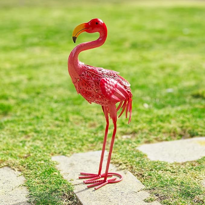 Metal Flamingo Garden Statues Outdoor Decor, Pink Flamingo Outdoor Sculptures Yard Art Decoration for Home Patio Lawn Backyard, Gift for Women Lovers Moms