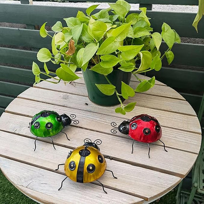 keeda Solar Ladybugs Garden Decor, Waterproof 5.5 Inch Metal Lady Bugs Cute Wall Art LED Garden Light Outside Decor for Porch Lawn Patio Balcony Pathway (Green)