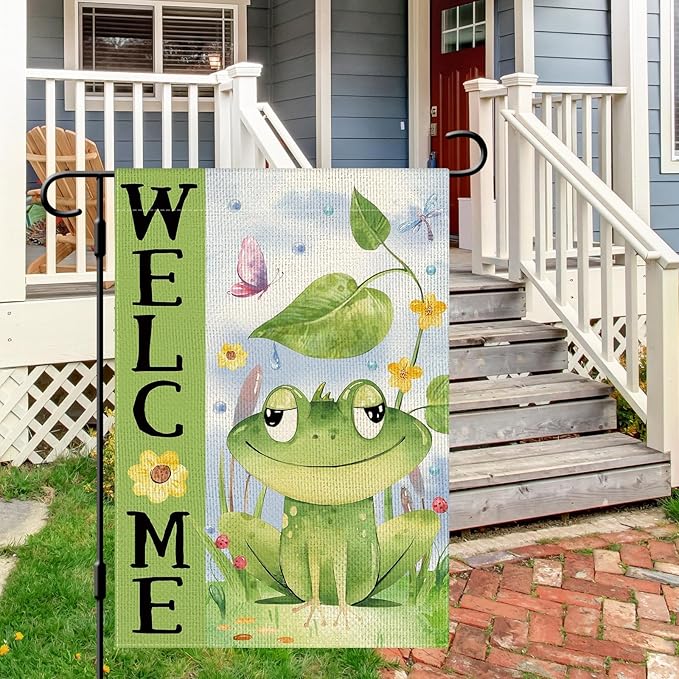 DLZDN Spring Summer Frog Garden Flag 12×18 Inch Double Sided Vertical Burlap Farmhouse Welcome Yard Flag Seasonal Outdoor Decor