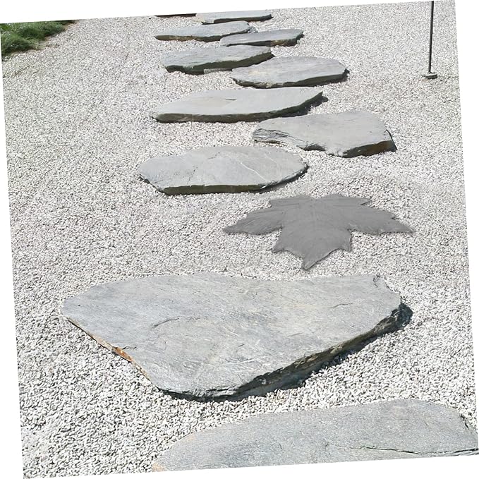 VICASKY Stepping Stone Maple Leaf Decor Durable Outdoor Pathway Ornament for Garden Walkway for Lawn and Decoration