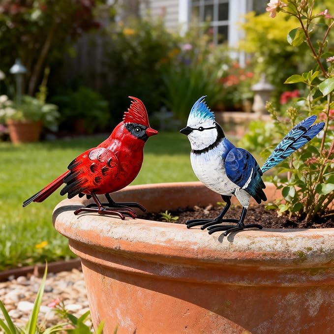 Shorayn Cardinal Decor Garden Statues Metal Bird Yard Art Sculptures,Standing Blue Jay Figurine Outdoor Decoration for Lawn Ornament,Christmas Housewarming Birthday Gifts for Women