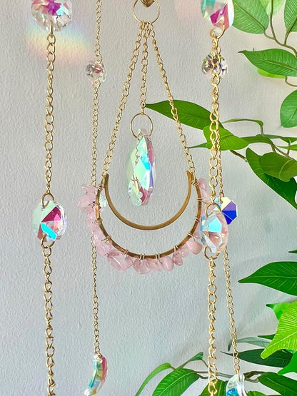 Crystal Suncatcher Rose Quartz, St Valentines Gift Spiritual, Sun Catcher Hanging for Windows, Rainbow Maker, Garden Home Decor, Natural Gemstone Boho Decor (Rose Quartz)