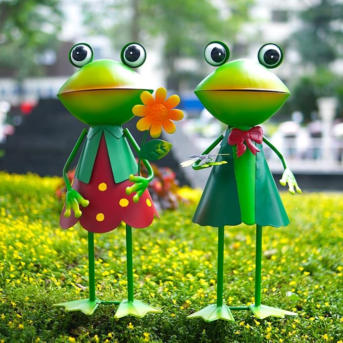 HONGLAND 3D Frog Metal Yard Art - Garden Decor for Outside - Handcrafted Frog Figurine for Lawn Patio Pathway Yard Holiday Garden Stake