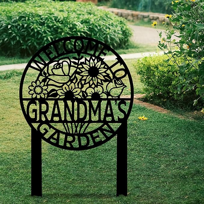 Personalized Flowers Metal Garden Sign with Stake, Front Yard Welcome Decorative, Custom Home Garden Decor, Customized Metal Yard Sign, Farmhouse Gardening Backyard Decor, Outside Art, Gift for Mom