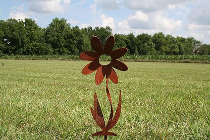 Metal Rustic and Colorful Flower Stakes Ranging from 9.5 to 36 Inches Tall (Twisted Daisy Stake 9.5" Tall, Naturally Rusted)