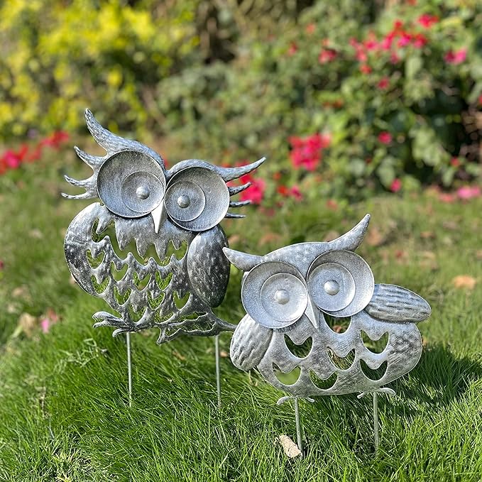 Pack of 2 Metal Owl Garden Statues Silver Silhouette Stakes Decorative Outdoor Animal Sculptures for Yard Decor and Lawn Ornaments