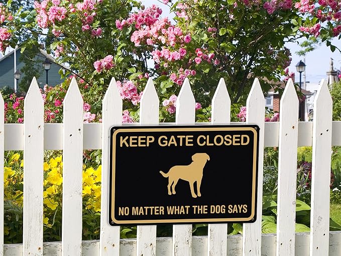 Please Keep Gate Closed Dogs in Yard Reto Vintage Metal Tin Signs for Lawn Garden Yard Signs 8X12 Inch