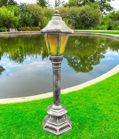 coolboy Street Light Garden Statue for Dogs to Pee On,Puppy Pee Post Training Tool Street Lamp Resin Statue,Indoor Outdoor Street Lights Decor Figurines for Yard Art and Garden Lawn,The （Silver）