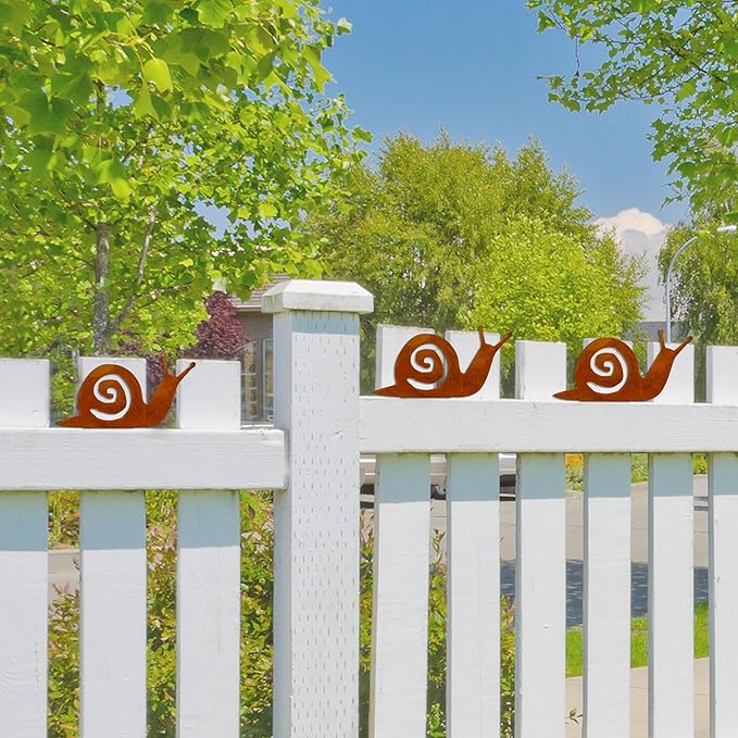 3 Pcs Rusty Snail, Rusty Snail Decor, Garden,Yard, Patio Onament, Fence Topper