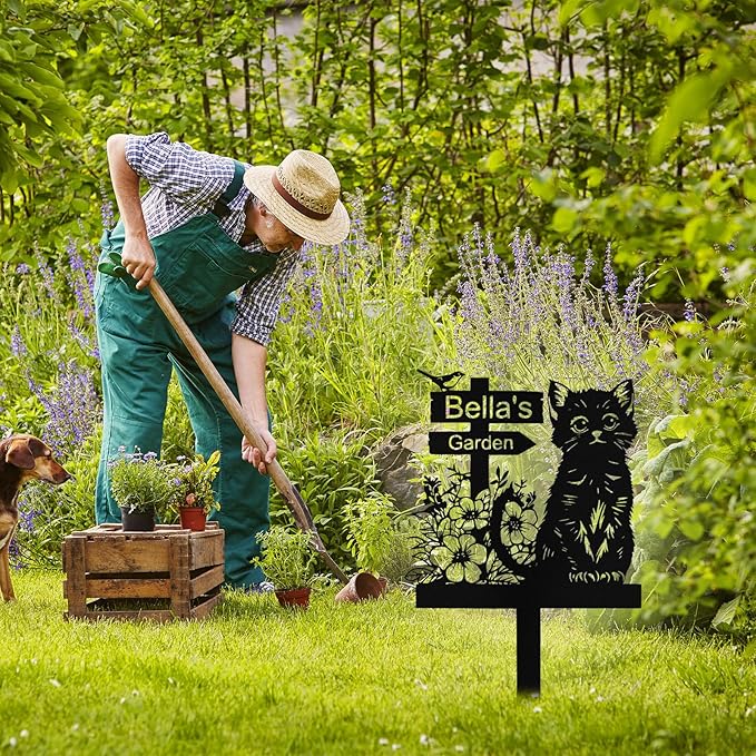 Personalized Metal Cat Garden Signs with Stake, Custom Garden Signs for Outside Waterproof, Customized Name Sign Yard Lawn Gardens Decor Gardening Gifts for Moms Grandmas Gardeners