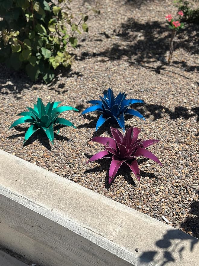 Mini Metal Agave - Garden Art (Blue)