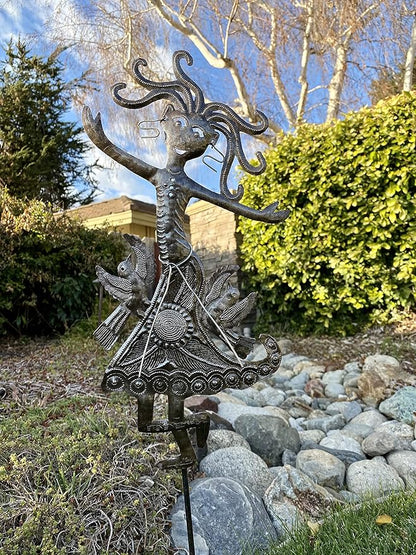 Garden Stake, Decorative Home Decor, Bloom Your own Way, Fall Metal Plant Stake - Outdoor Garden Yard Decor, Ornament Patio Marker 10" X 17"