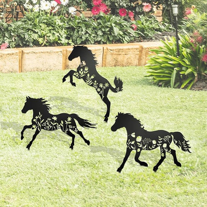 Decorative Metal Horse Statue for Patio, Lawn & Garden, Outdoor Décor, Intricate Garden Stakes