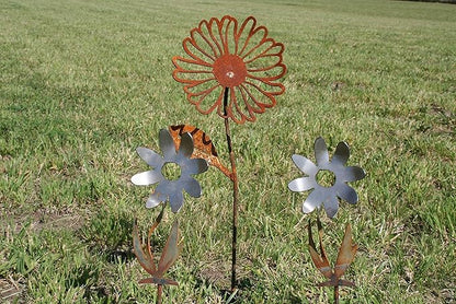 Metal Rustic and Colorful Flower Stakes Ranging from 9.5 to 36 Inches Tall (Daisy + 2 Twisted Daisy Stake Set, Naturally Rusted)
