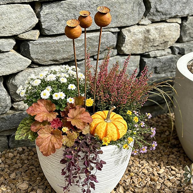 Metal Flowers for Outside - 3PCS Decorative Garden Stakes, Flower Bed Decorations Outdoor, Metal Garden Yard Art Sculpture for Lawn Porch Pathway Patio