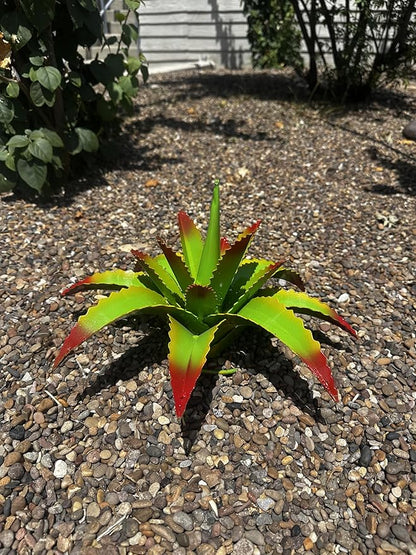 Mini Metal Agave - Garden Art (Cherry Lime)