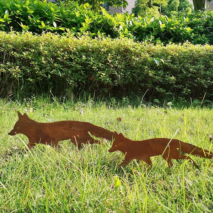 2 PCS Animal Garden Decoration, Lawns Animal Indoor Outdoor Garden Statue, Animal Figurine for Gardens Patios, Creative Animal Garden Sculpture, Sneaky Rustic Animal Garden Decoration