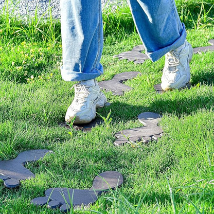 Sungmor Cast Iron Footprint Garden Stepping Stones, Set of 2 Sturdy Metal Left & Right Stepping Mat for Front Door, Outdoor Decorative Paver Mat for Yard Lawn Walkway Landscaping