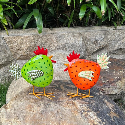 Metal Chicken Decoration Set of 2, Outdoor and Indoor Garden Sculpture for Yard Art, Backyard Patio Lawn Decor, for Family Lovers Housewarming
