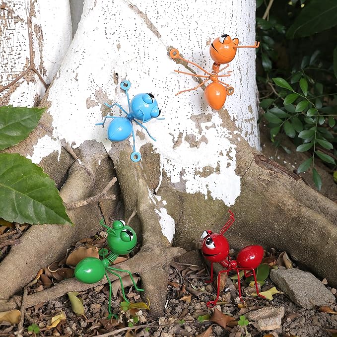 Metal Ants Set of 4 Colors Garden Decor Outdoor Sculpture Patio Decor Lawn Metal Yard Art Garden Statue Outdoor Decorative Metal Wall Art Garden Gifts Family and Garden Lovers