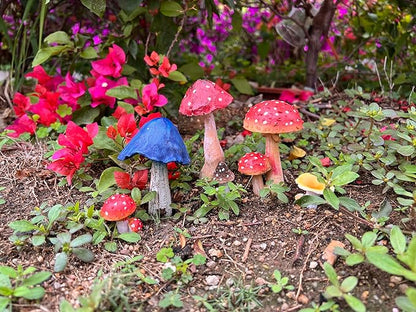 Miniature Resin Mushroom Decor for Fairy Garden – 6 PCS Colorful Mushroom Figurines, Yard Art Ornaments for Outdoor Garden, Bonsai & Terrarium Decorations (six Set)