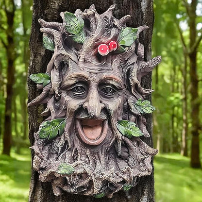 Teaeeno Charming Tree Face Garden Decor, Bird Feeders for Outdoors, Large Outdoor Tree Hugger for Halloween, Funny Animal Feeder, Trees Decoration Outdoor Wallmounted Statue