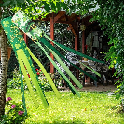 NOVWANG 2 Pieces St. Patrick's Day Windsock, 40 Inch Green Shamrock Outdoor Hanging Decorative for Balcony, Yard, Lawn, Patio, Garden