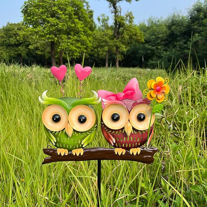 Metal Owl Couple Garden Stakes, Hand Painted 3D Yard Art, Colorful Outdoor Lawn Ornaments Sculpture Decor, Gift for Family and Couple (Small)