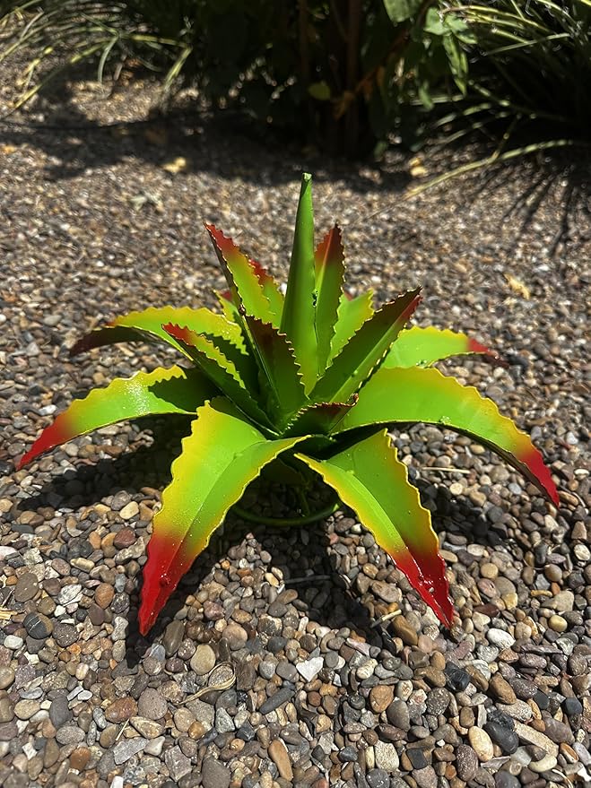Mini Metal Agave - Garden Art (Cherry Lime)