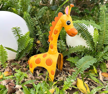 GIFTME 5 Metal Giraffe Garden Decor Outdoor Yard Decor for Patio, Flower Bed, or Indoor Shelf,Whimsical Safari-Inspired Outdoor Decor Accent