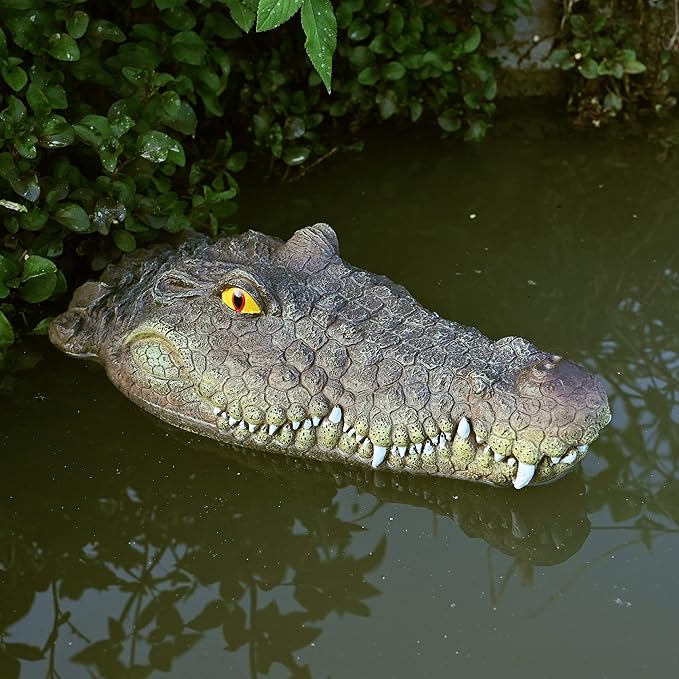 Pond Floating Alligator Head Decoy, Outdoor Alligator Pool Float Fake Gator Head Decorations Duck Deterrent, Crocodile Head for Pond Decor, Pond Decorations, Pool Garden Accessories