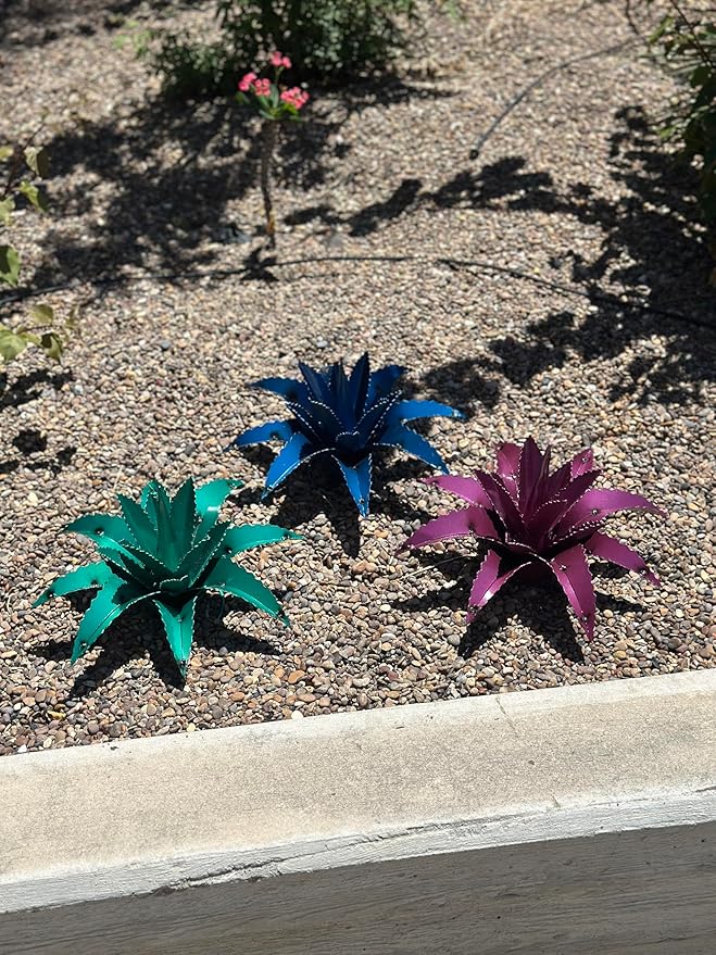 Mini Metal Agave - Garden Art (Blue)