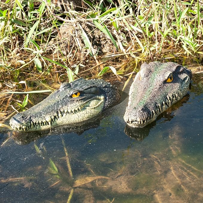 Floating Alligator Head Decoy for Ponds & Pools – Realistic Crocodile Head Garden Decor, Floating Alligator Garden Accent for Pond, Pool, and Yard Decoration