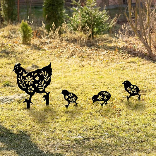 4Pcs Metal Chicken Garden Decorative Statues Distinct Hen and Chicks Silhouette Design,Black Hollow-Cut Yard Art, Perfect Decor for Lawns Yard Gardens