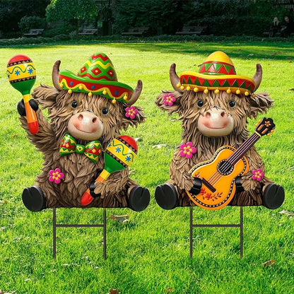 Amyhill 2 Pcs Mexican Fiesta Metal Outdoor Decor Cinco De Mayo Garden Stakes Highland Cow Welcome Yard Signs Decorations Garden Stakes for Mexican Western Cowboy Patio Lawn Walkway Outside Decor