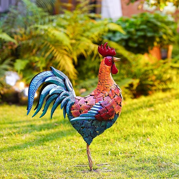 Goodeco Garden Rooster Outdoor Statue - 21 Inch Yard Decor, Perfect Gardening & Housewarming Gifts, Home and Outdoor Red Rooster Decor - Stylish Metal Design