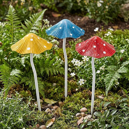 Metal Mushroom Garden Stakes Set of 3, Rust-Free Heavy Duty Metal Yard Art Decor, Whimsical Toadstool Lawn Ornaments for Fairy Garden, Flower Bed Edging, Patio & Planter Pot (No Assembly Needed)