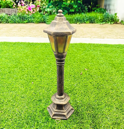 coolboy Street Light Garden Statue for Dogs to Pee On,Puppy Pee Post Training Tool Street Lamp Resin Statue,Indoor Outdoor Street Lights Decor Figurines for Yard Art and Garden Lawn,The （Gold）