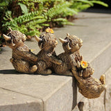 Garden Highland Cow statue for Outdoor Decor,Highland Cow Statue Shelf Sitter,Family Ties 4pc Holding Together Figurine for Outdoor Garden Bookshelf Desk Step Edge Decor,Highland Cow Gifts for Women