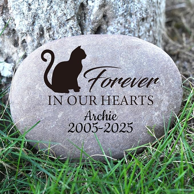 EBONY Personalized Pet Memorial Garden Stones for Dog or Cat Headstone Custom Pet Memorial Stone Customize with Name and Date Message Gift for Loss of Dog & Cat Lover (Standard)