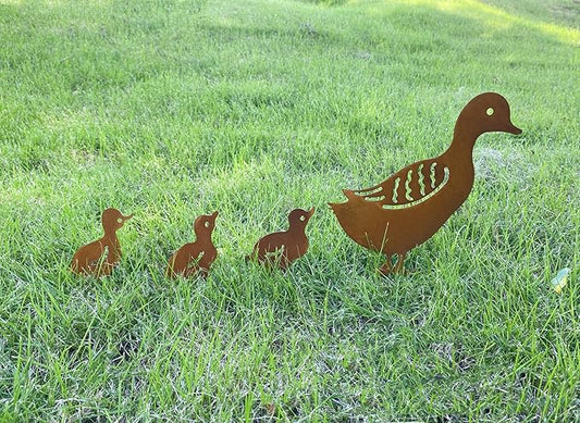 Duck Metal Stake Decorative Garden Stakes Duck Silhouette Garden Statues for Yard Outdoor Lawn Patios Garden Decoration, Set of 4