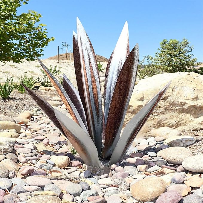 Juesi Metal Agave Plants for Outdoors, Garden Sculpture Metal Arts for Yard Lawn Patio (10.6" X 2.5", Silver)