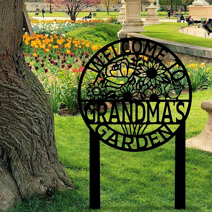 Personalized Flowers Metal Garden Sign with Stake, Front Yard Welcome Decorative, Custom Home Garden Decor, Customized Metal Yard Sign, Farmhouse Gardening Backyard Decor, Outside Art, Gift for Mom