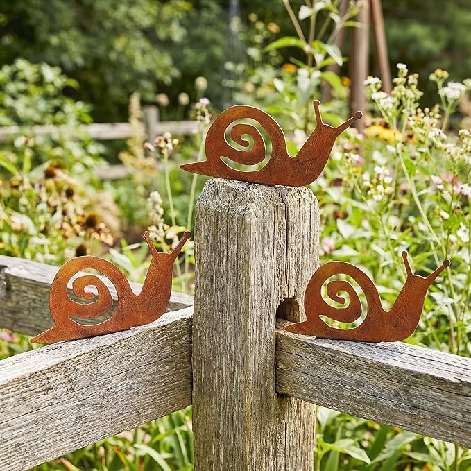 3 Pcs Rusty Snail, Rusty Snail Decor, Garden,Yard, Patio Onament, Fence Topper